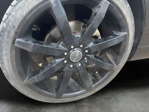 Used 2004 Cadillac CTS 3.6 w/ Preferred Equipment Group RWD image 30