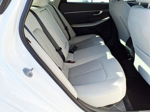 Certified 2025 Hyundai Sonata SEL image 14