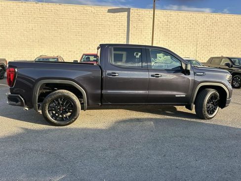 New 2026 GMC Sierra 1500 Elevation w/ LPO, Elevation Black Package image 3