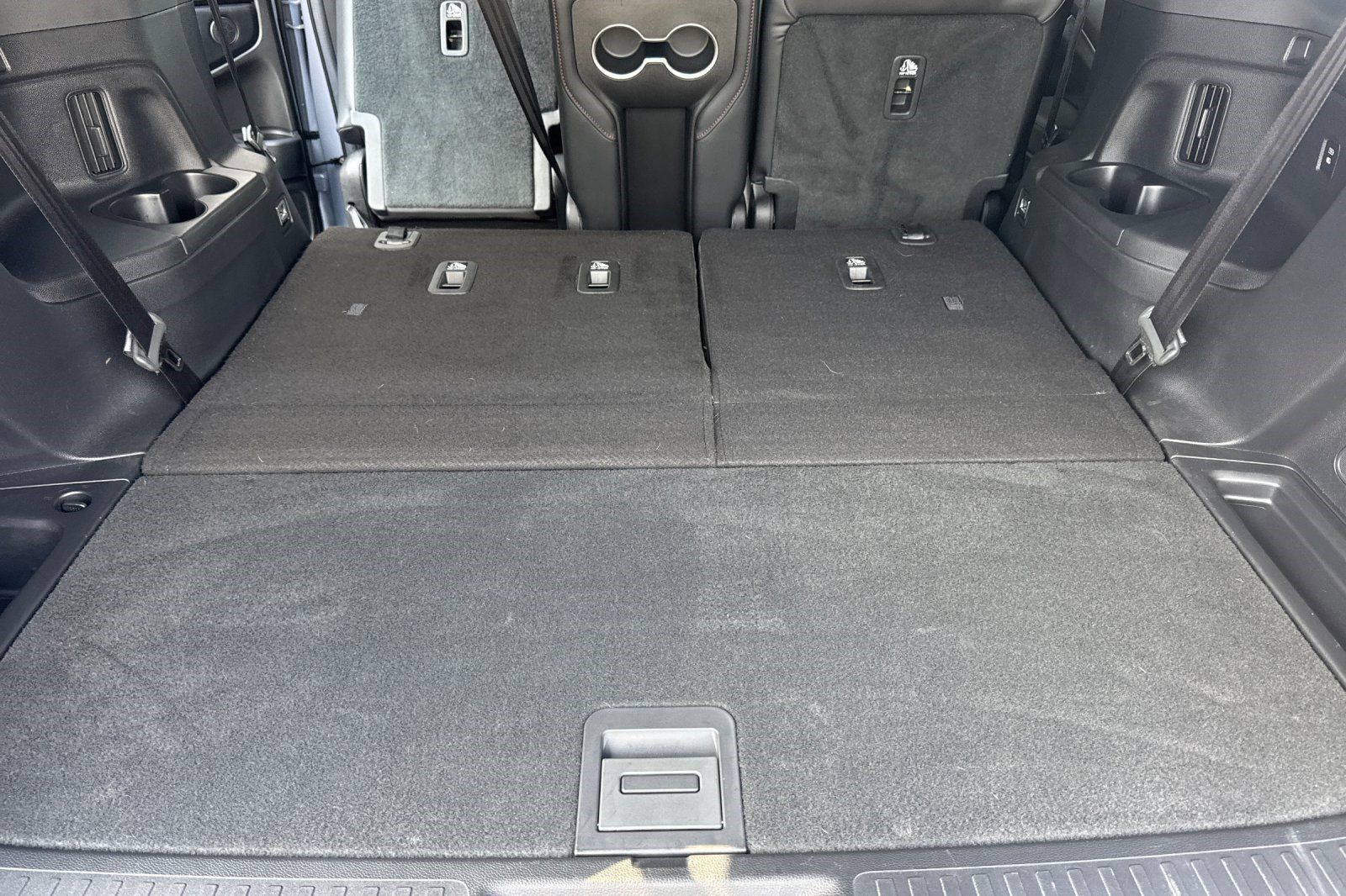 Certified 2025 Honda Pilot Black Edition image 26