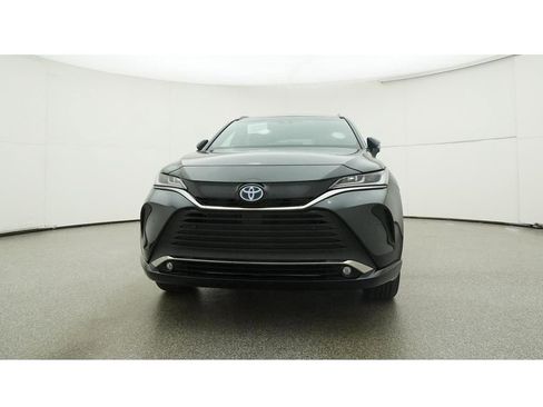 Used 2024 Toyota Venza Nightshade AWD/4WD image 35