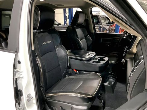 Used 2024 RAM 2500 Laramie w/ Safety Group image 8