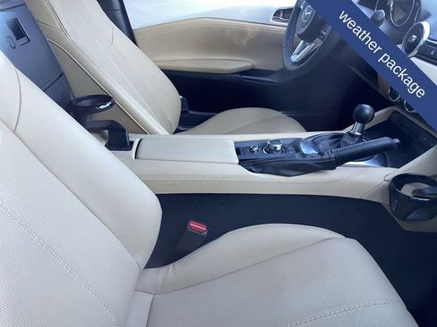 Used 2025 MAZDA MX-5 Miata Grand Touring w/ Weather Package RWD image 10