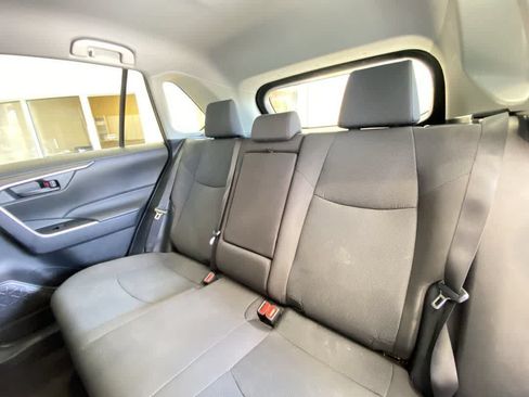 Used 2024 Toyota RAV4 LE AWD/4WD image 23