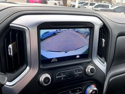 Used 2022 GMC Sierra 3500 SLE w/ SLE Convenience Package image 26