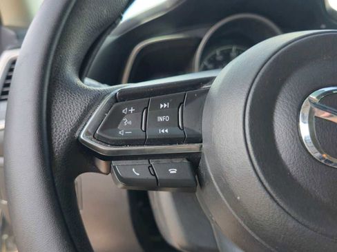 Used 2018 MAZDA MAZDA3 Sport image 14