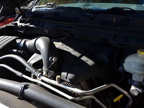 Used 2015 RAM 1500 Express w/ Black Ram 1500 Express Group image 24