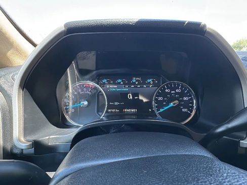 Used 2018 Ford F250 Lariat w/ Lariat Value Package RWD image 14