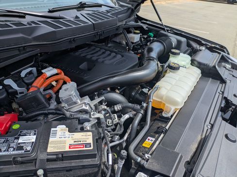 Certified 2023 Ford F150 XLT w/ Equipment Group 302A High image 46