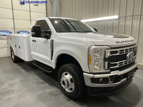 Used 2023 Ford F350 XL w/ XL Chrome Package AWD/4WD image 1