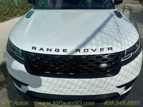 Used 2018 Land Rover Range Rover Velar R-Dynamic SE image 2
