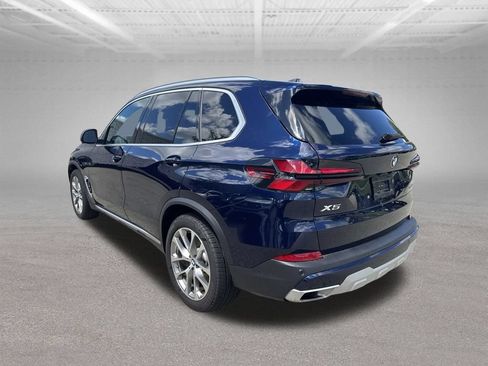 Used 2025 BMW X5 xDrive40i AWD/4WD image 3