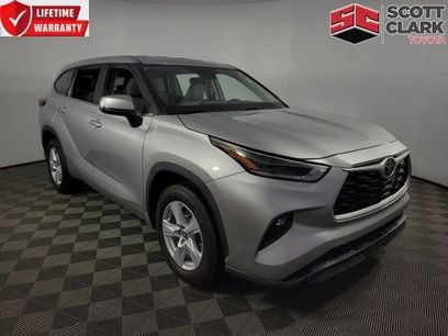 Used 2021 Toyota Highlander LE