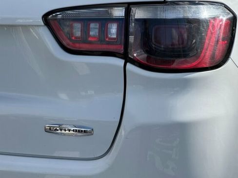 Used 2024 Jeep Compass Latitude image 23