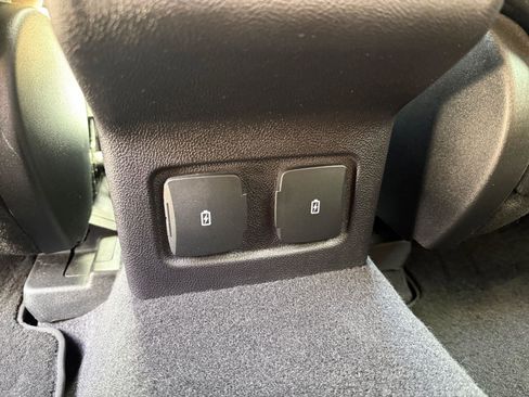 Used 2023 Lincoln Corsair Reserve AWD/4WD image 20