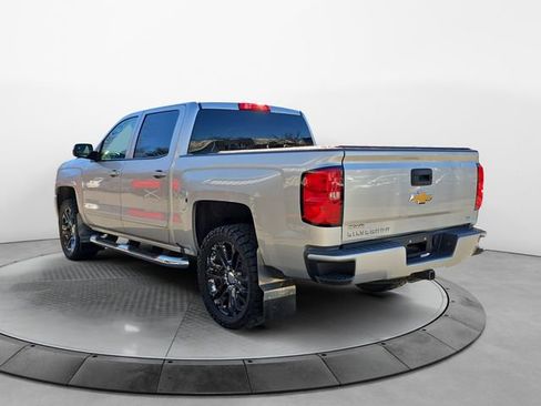 Used 2018 Chevrolet Silverado 1500 LT w/ All Star Edition image 3