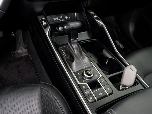 Certified 2024 Kia Sorento X-Line EX image 24