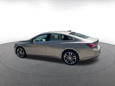 Used 2024 Chevrolet Malibu LT image 10