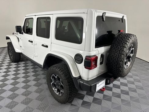 Used 2023 Jeep Wrangler Unlimited Rubicon w/ LED Lighting Group AWD/4WD image 3