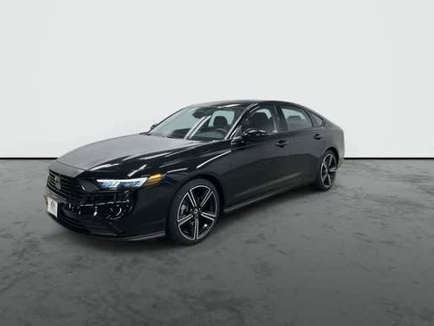 Used 2026 Honda Accord SE image 8
