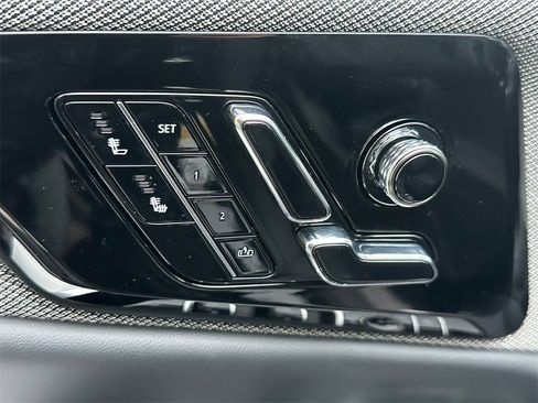 New 2026 Cadillac Optiq Sport 1 image 22