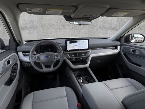 New 2026 Ford Explorer Active w/ Active Comfort Package image 9