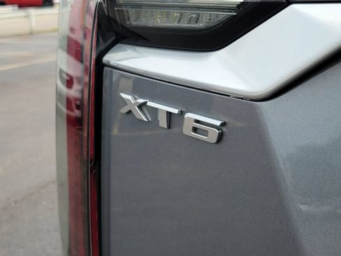 Used 2021 Cadillac XT6 Sport w/ Platinum Package AWD/4WD image 11
