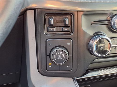 Used 2024 Ford F150 Lariat w/ Tow/Haul Package image 13