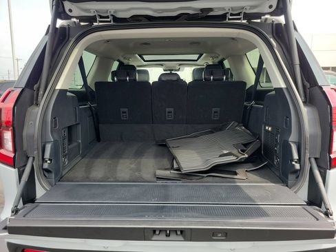 Certified 2025 Ford Expedition Max Platinum AWD/4WD image 10