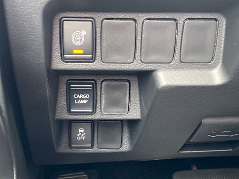 New 2026 Nissan Frontier SV AWD/4WD image 15
