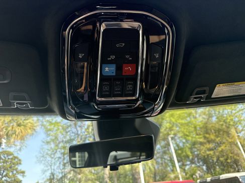 Used 2025 Jeep Grand Cherokee L Summit image 26