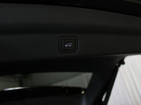 New 2026 Cadillac Escalade IQ Luxury 1 AWD/4WD image 8