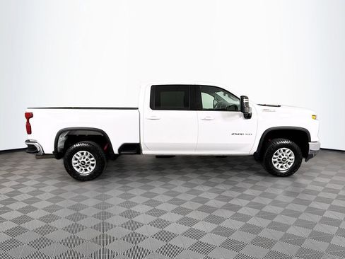 Used 2024 Chevrolet Silverado 2500 LT w/ Convenience Package AWD/4WD image 8
