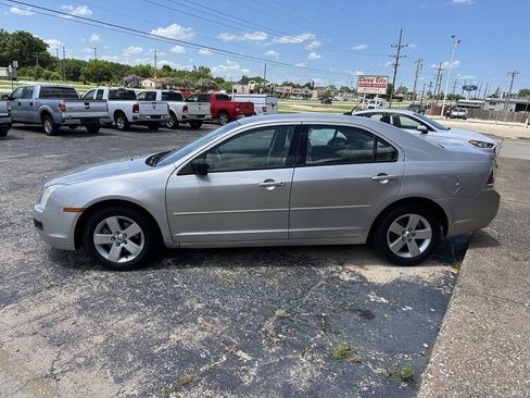 Used 2007 Ford Fusion SE image 6