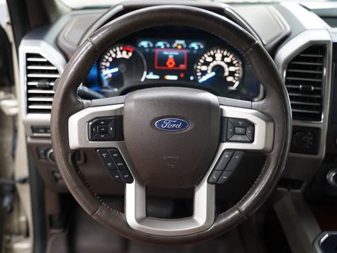 Used 2018 Ford F150 King Ranch w/ Equipment Group 601A Luxury AWD/4WD image 12