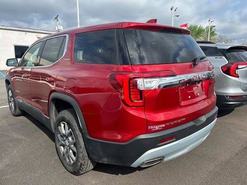 Used 2023 GMC Acadia SLE FWD image 4
