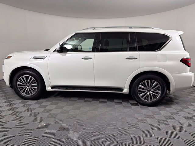 Used 2024 Nissan Armada SL w/ Captain's Chairs Package AWD/4WD image 41