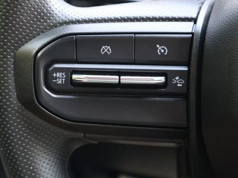 Used 2024 Chevrolet Colorado Trail Boss AWD/4WD image 8