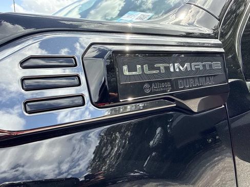 Used 2025 GMC Sierra 2500 Denali Ultimate AWD/4WD image 12