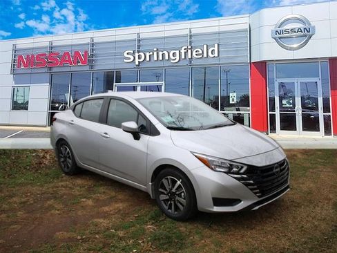 New 2025 Nissan Versa SV w/ Trunk Package image 1