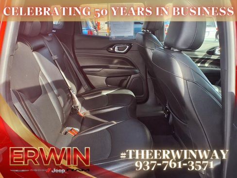 Certified 2023 Jeep Compass Limited image 13