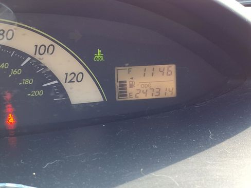 Used 2008 Toyota Yaris Sedan image 10