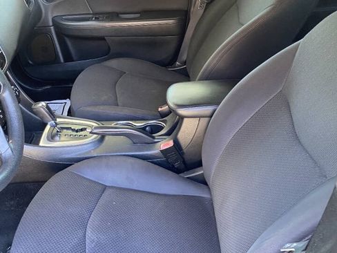 Used 2014 Chrysler 200 LX FWD image 14