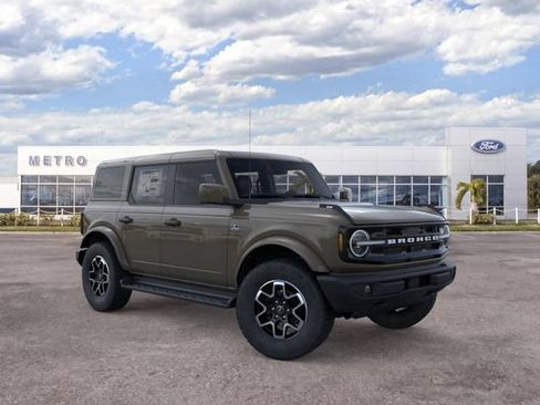 New 2026 Ford Bronco Outer Banks AWD/4WD image 21