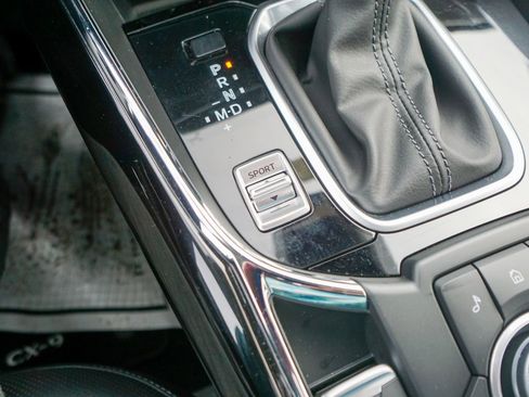 Used 2023 MAZDA CX-9 Touring image 26