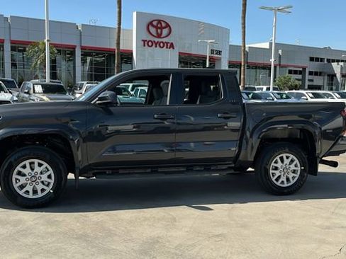 New 2026 Toyota Tacoma SR5 AWD/4WD image 3
