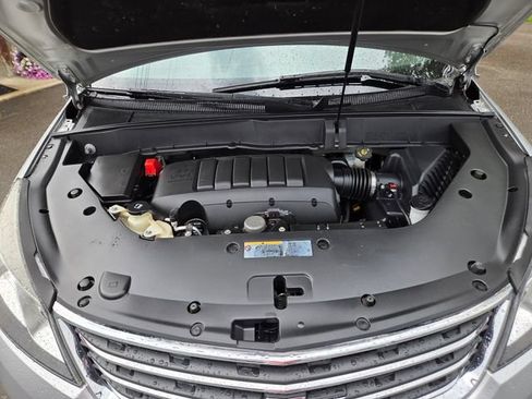 Used 2017 Chevrolet Traverse LT AWD/4WD image 10