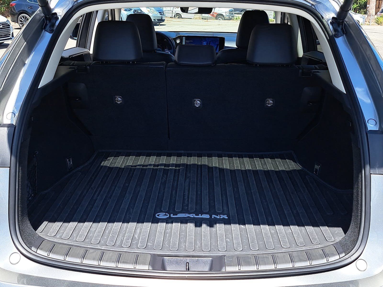 Used 2022 Lexus NX 350h AWD image 13