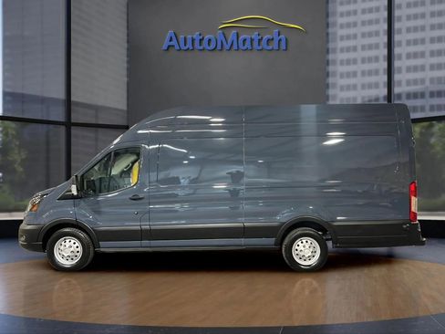 Used 2024 Ford Transit 250 250 w/ Parcel Delivery Package image 7