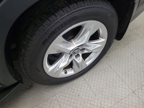 Used 2019 Toyota Highlander Limited w/ Protection Package #3 image 31